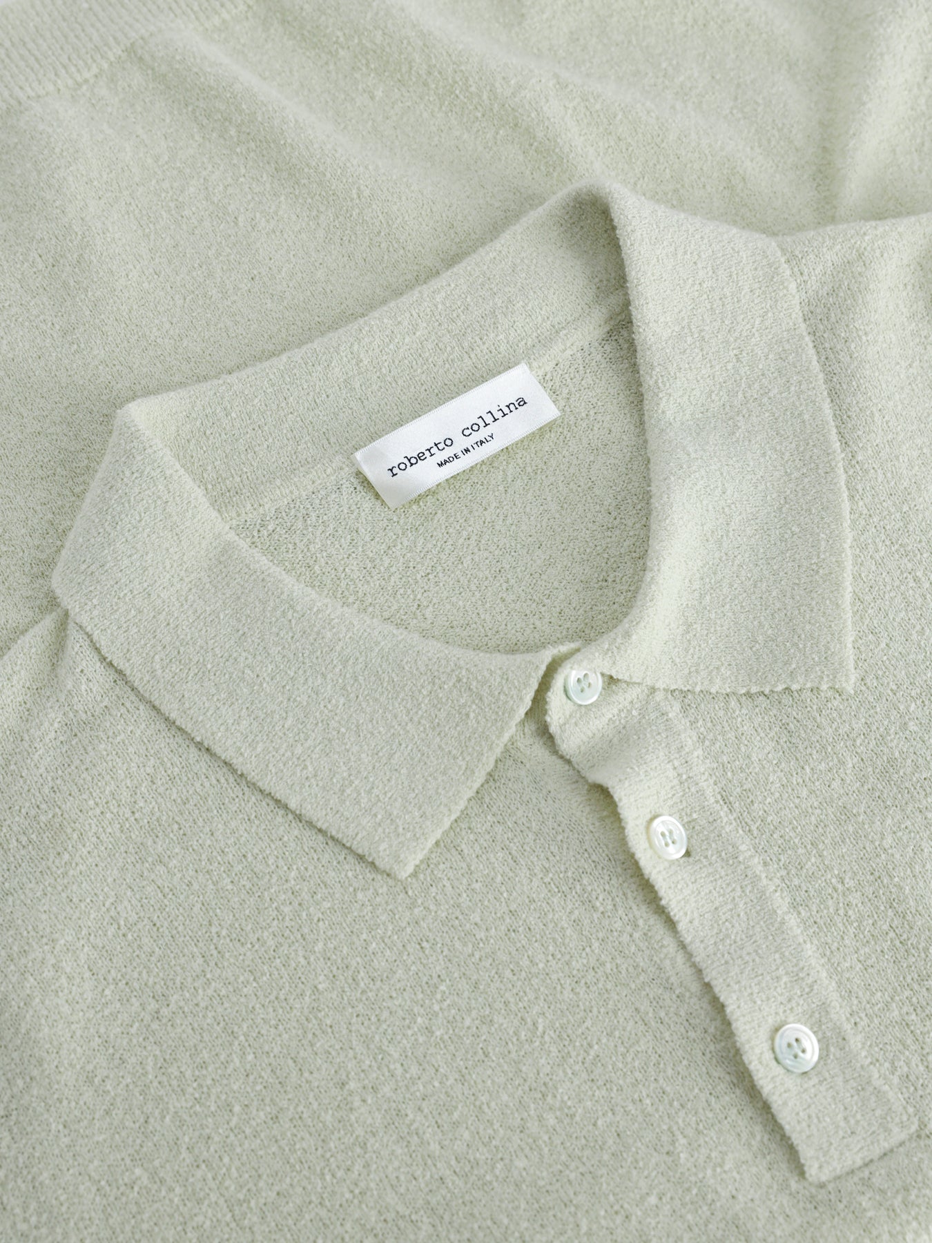 Spongy-texture t-polo