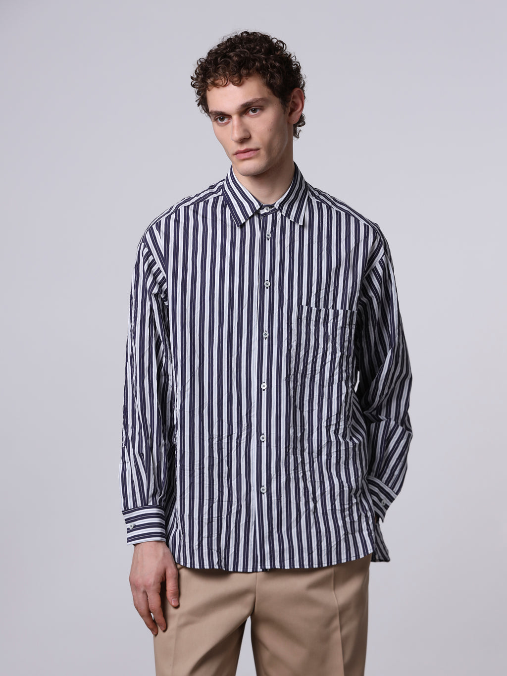 Oversized crinkled shirt