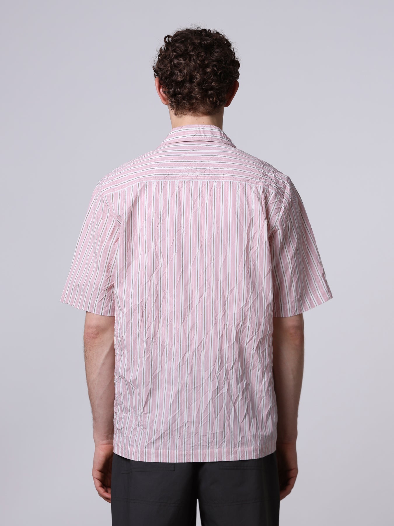 Oversized short sleeves crinkled shirt