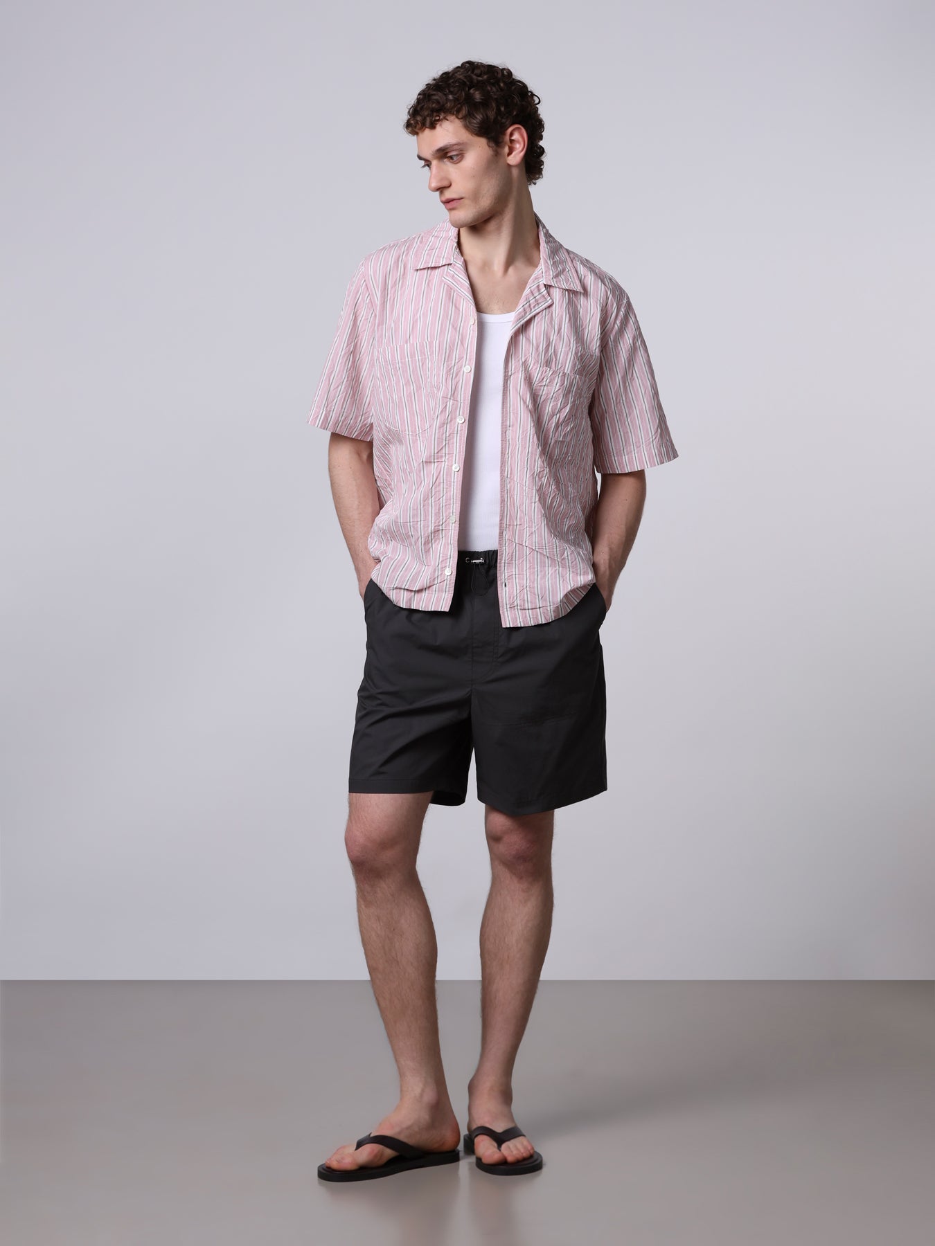 Oversized short sleeves crinkled shirt