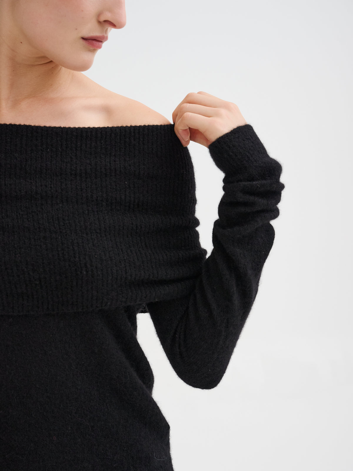 Cashmere and silk off-the-shoulder sweater