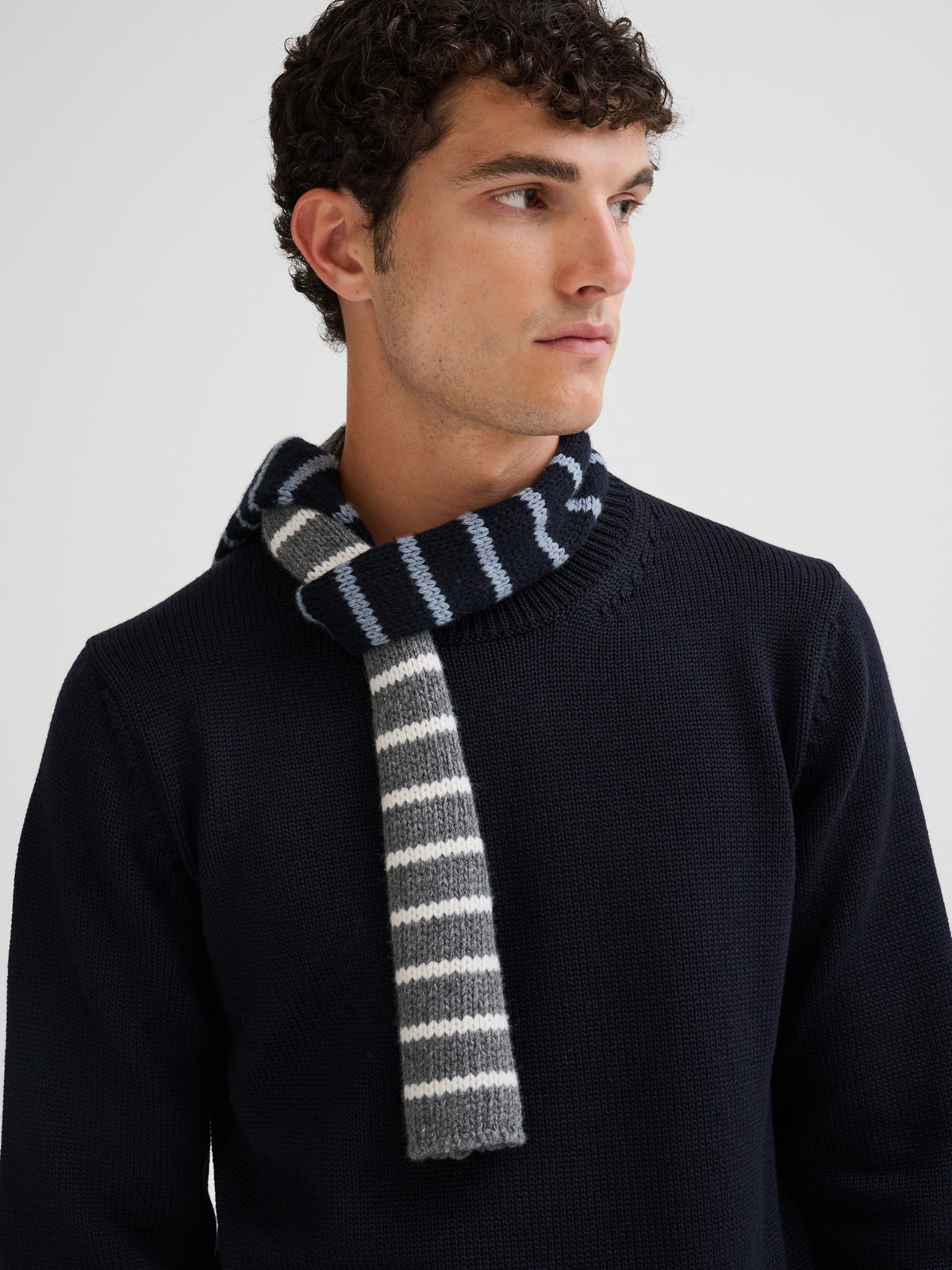 Mini merino wool scarf