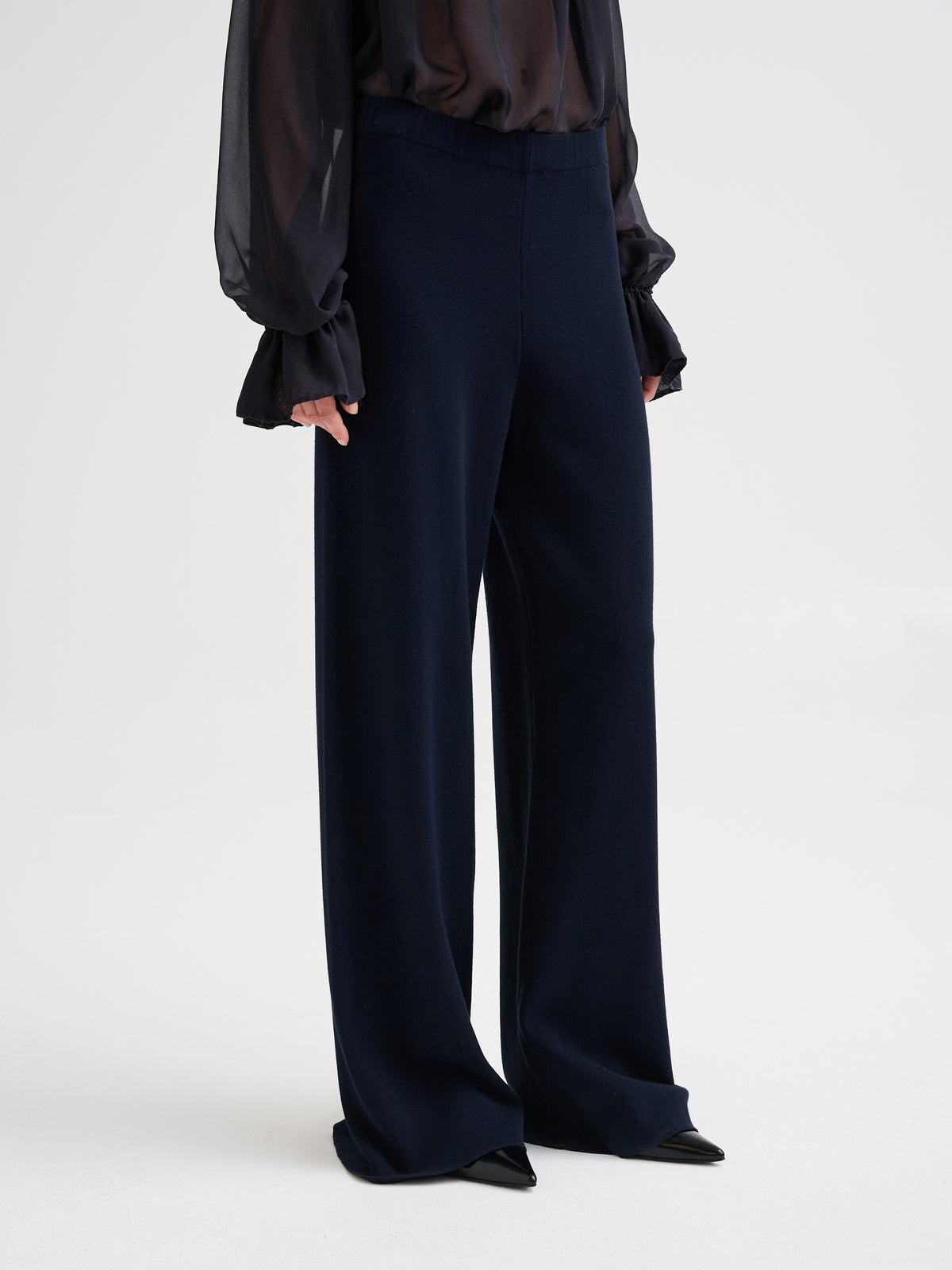 Merino wool knit trousers