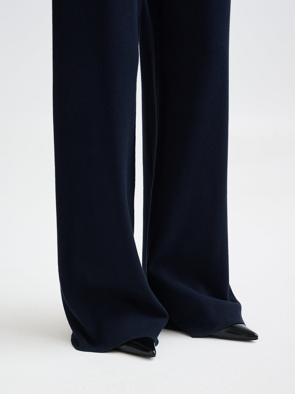 Merino wool knit trousers