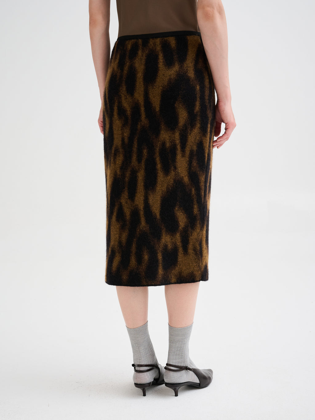 Animal jacquard knit midi skirt