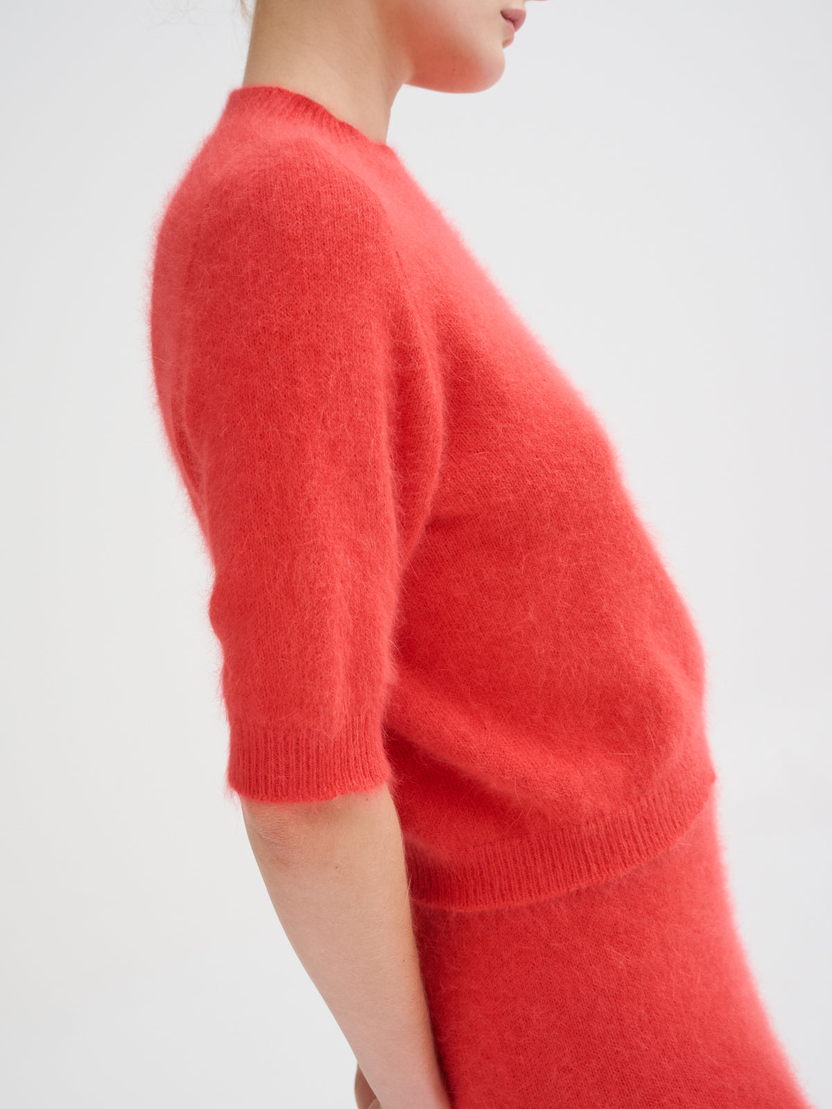 Short-sleeve angora sweater