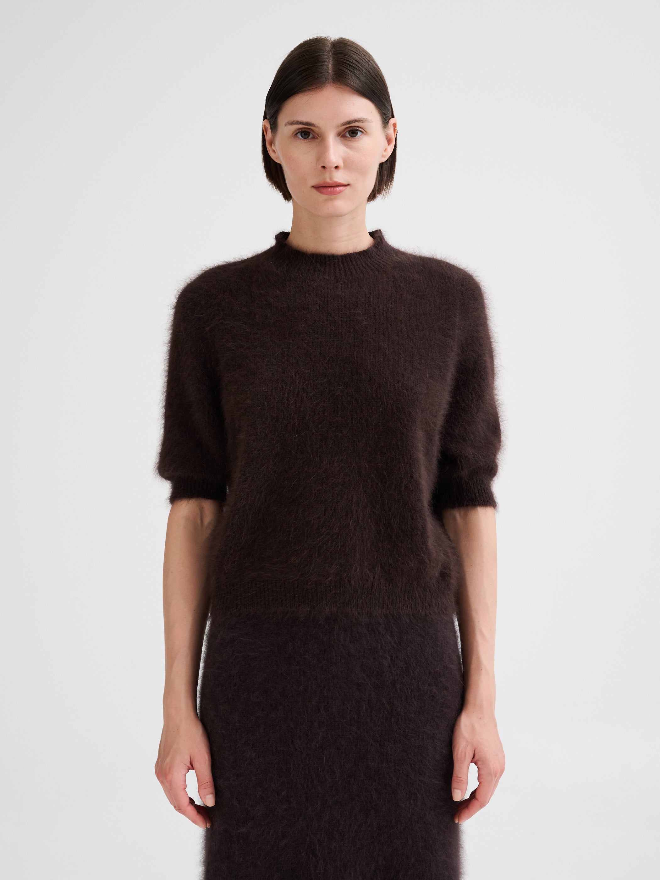 Short-sleeve angora sweater