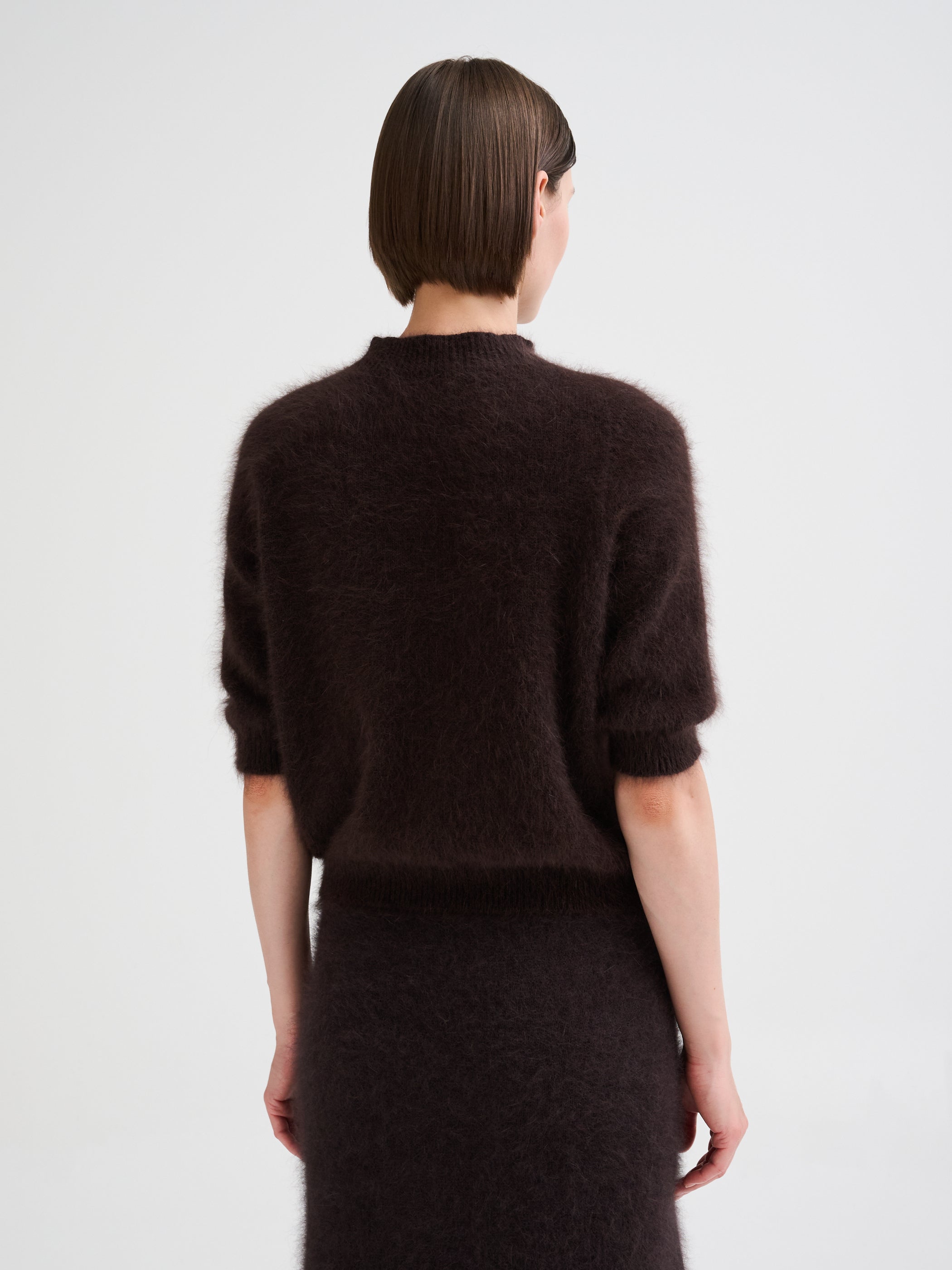 Short-sleeve angora sweater