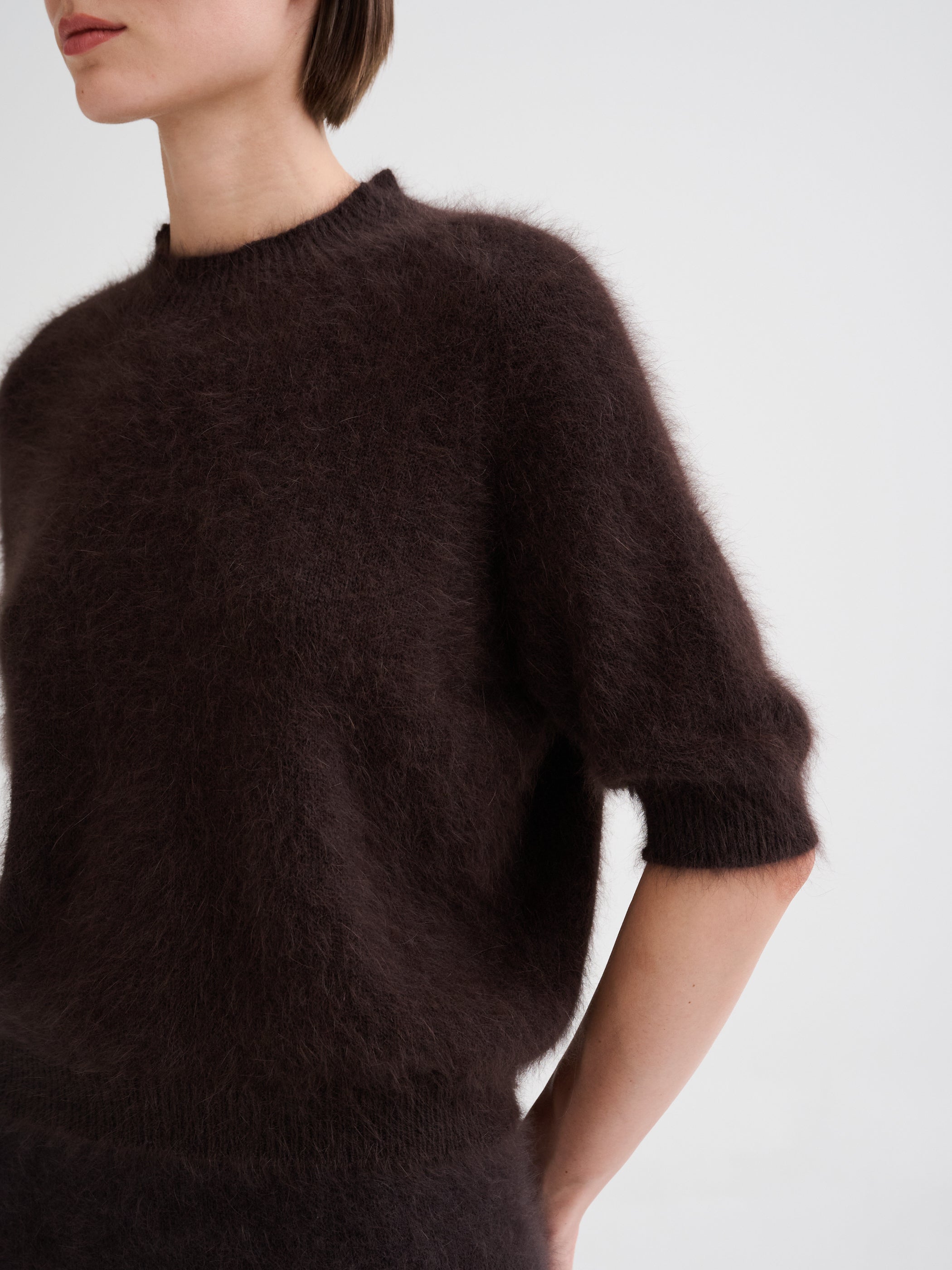 Short-sleeve angora sweater