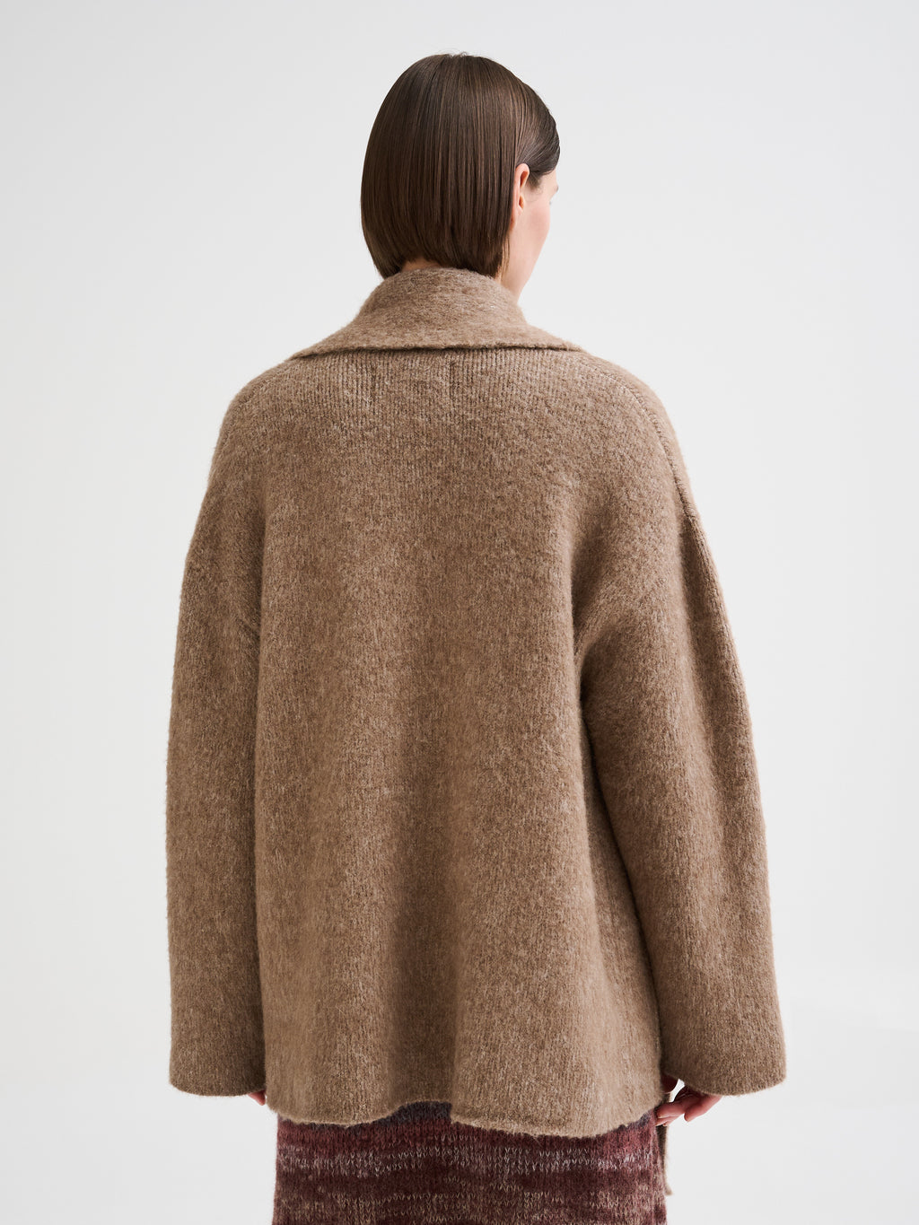 Short coat with integrated scarf