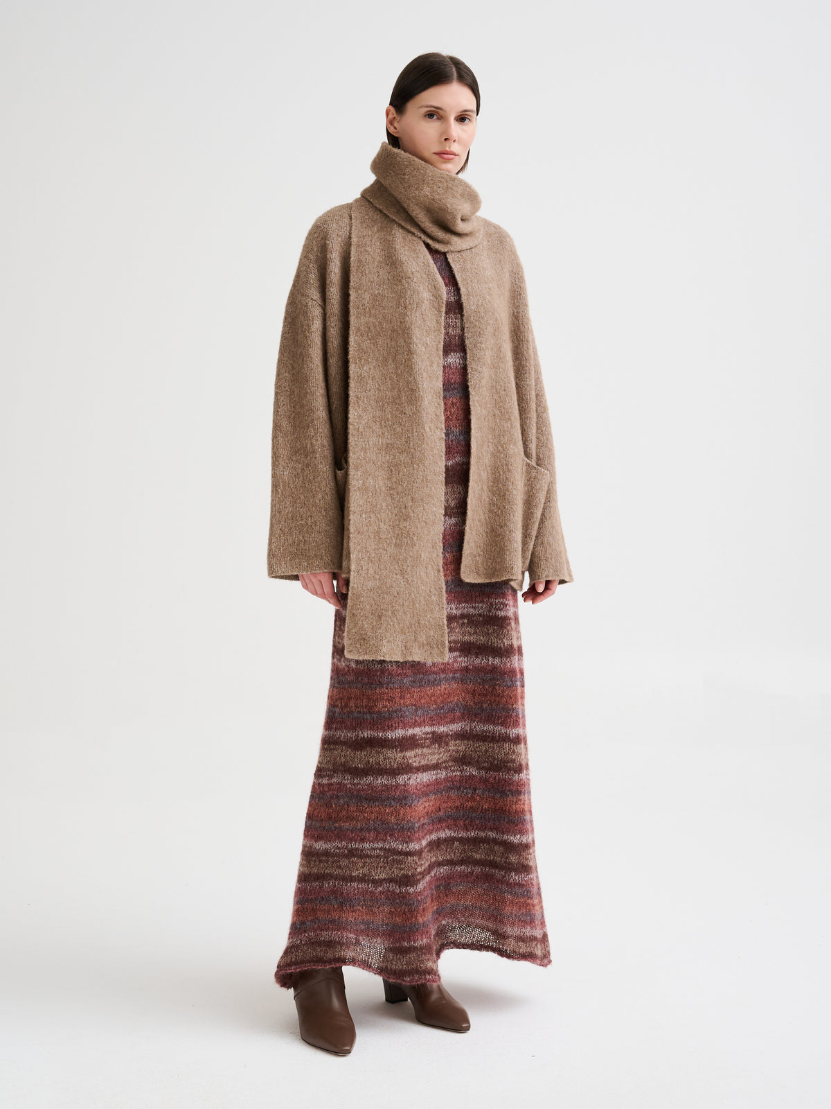 Short coat with integrated scarf