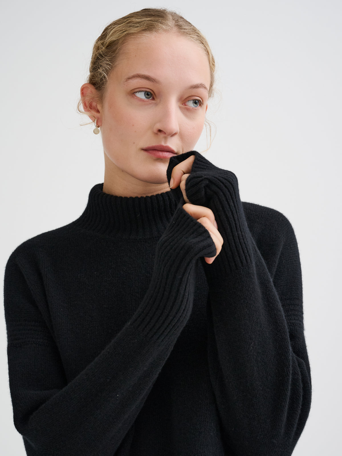 Oversized merino wool and cashmere turtleneck