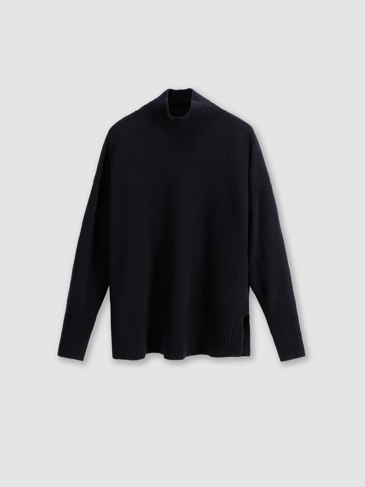Oversized merino wool and cashmere turtleneck
