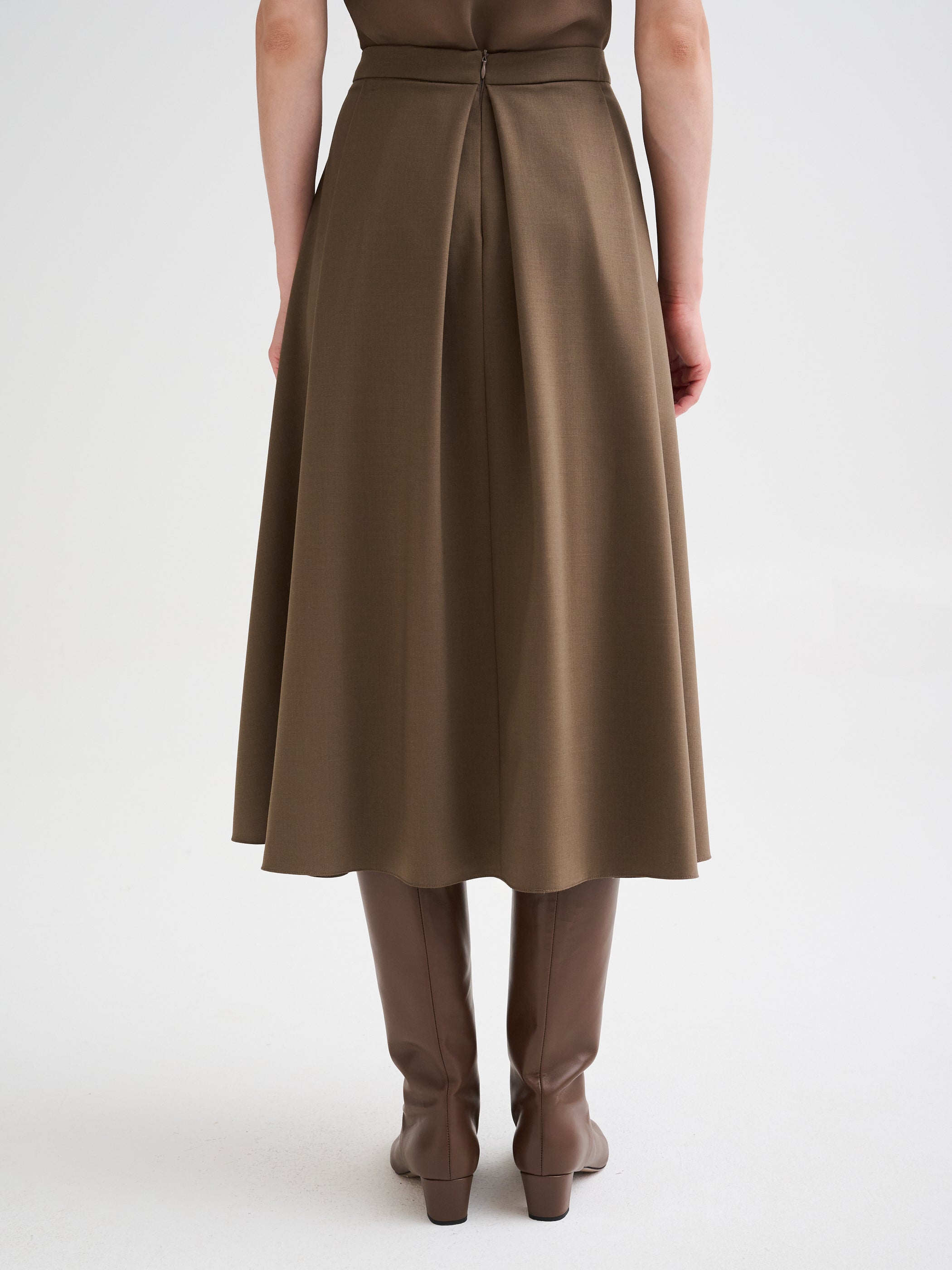 Pleated midi skirt