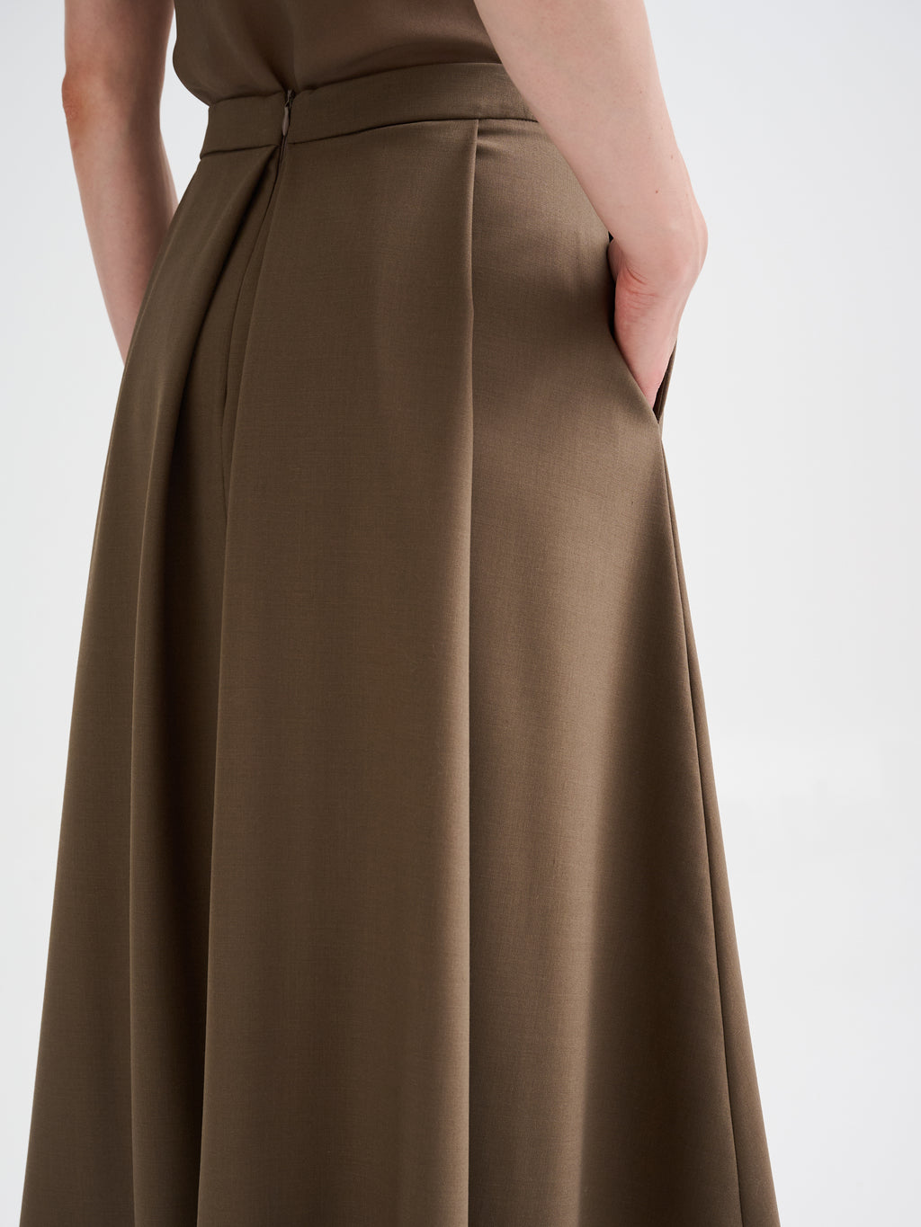 Pleated midi skirt