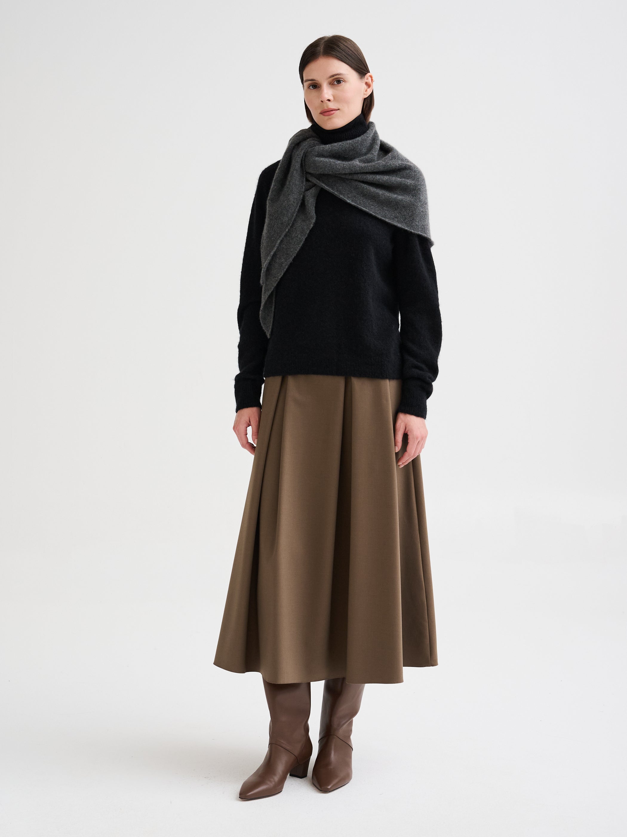 Pleated midi skirt