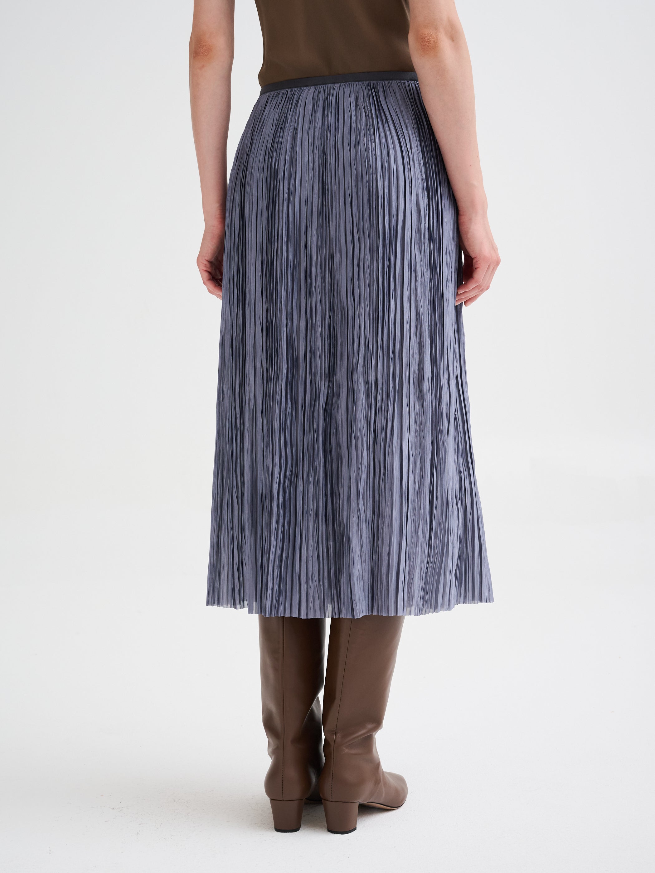 Pleated midi skirt