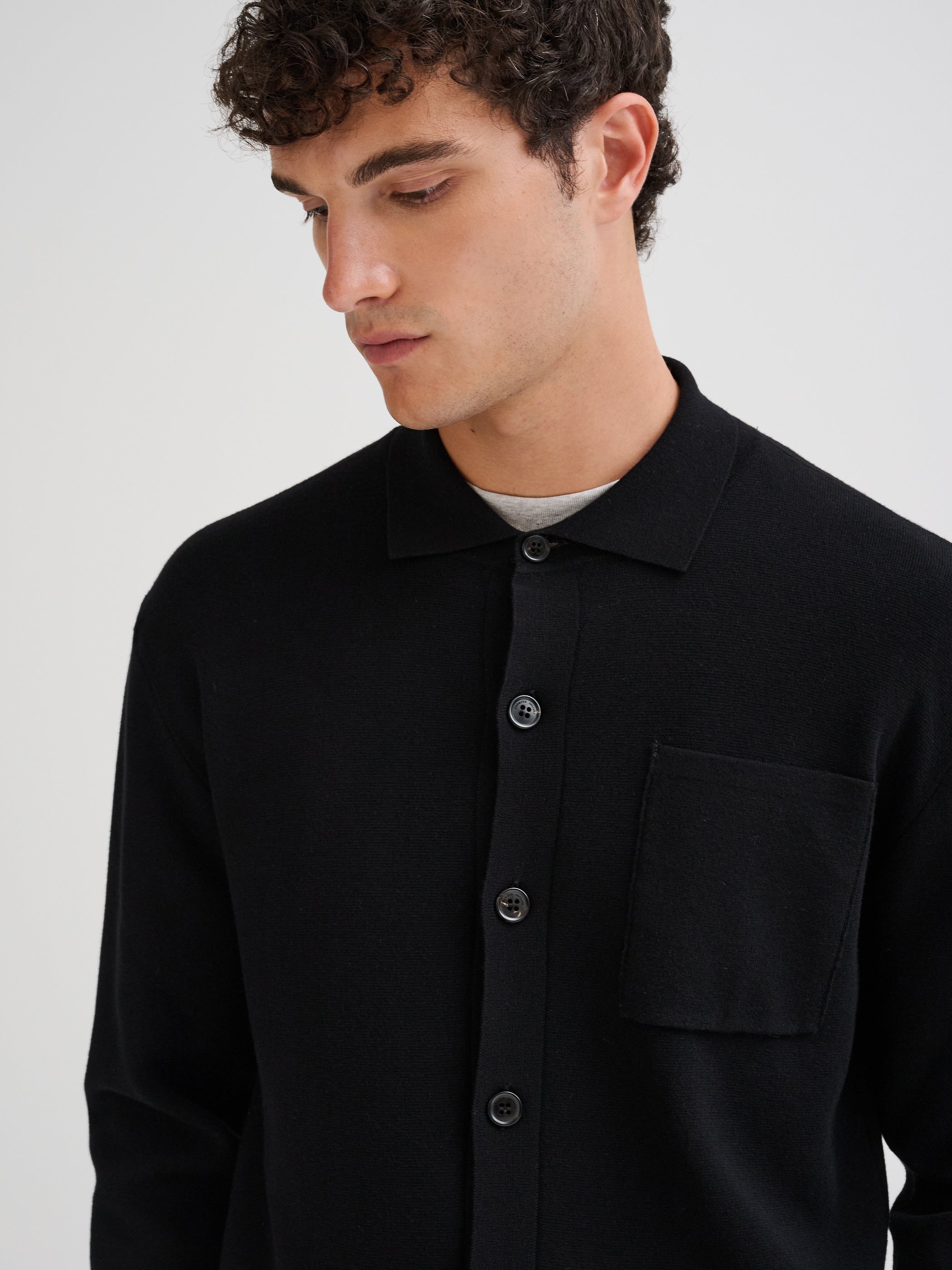 Knit shirt