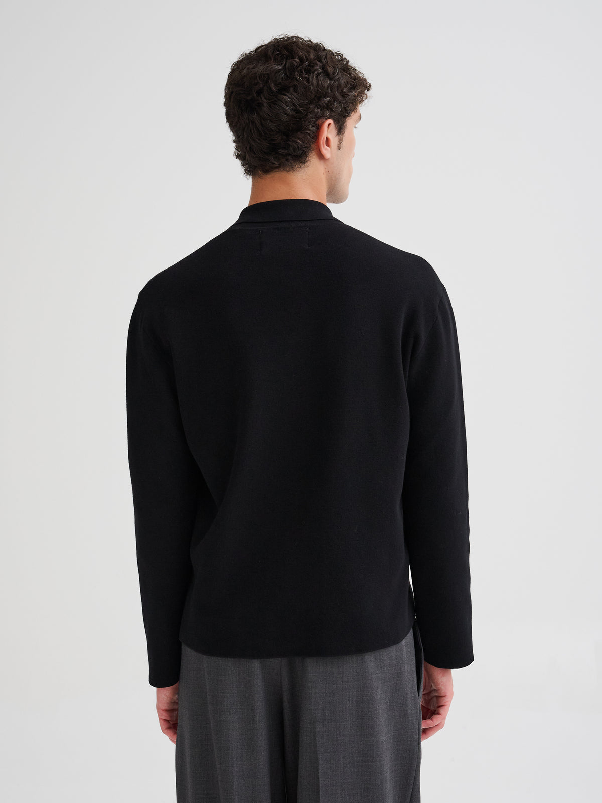 Knit shirt