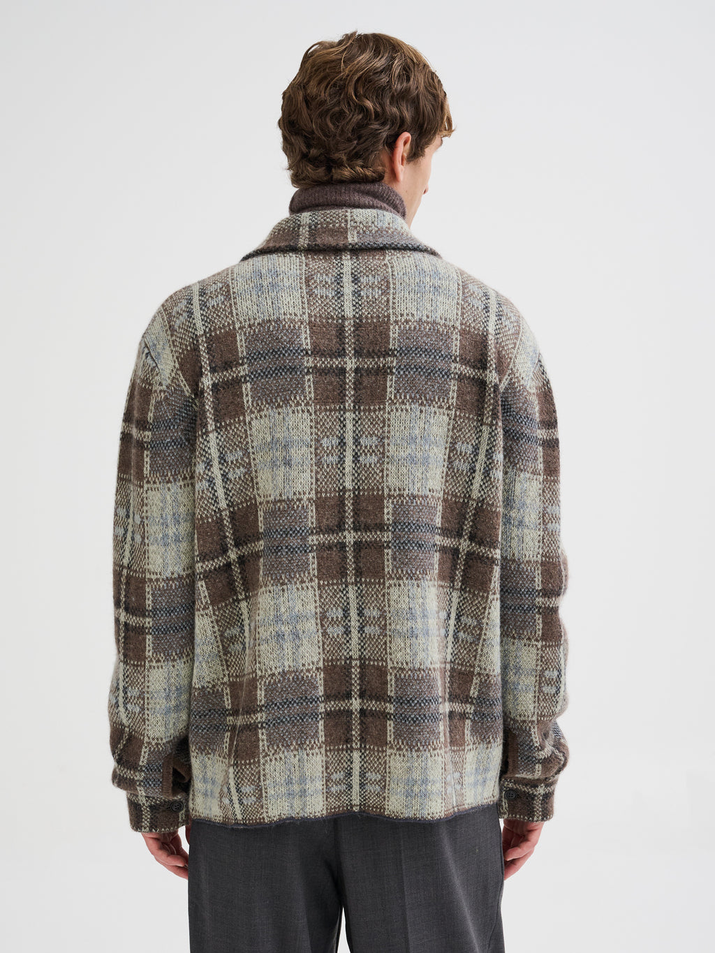Check knit shirt