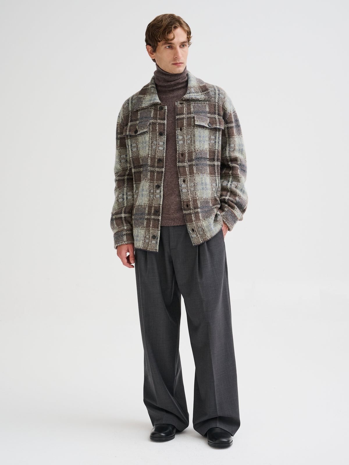 Check knit shirt
