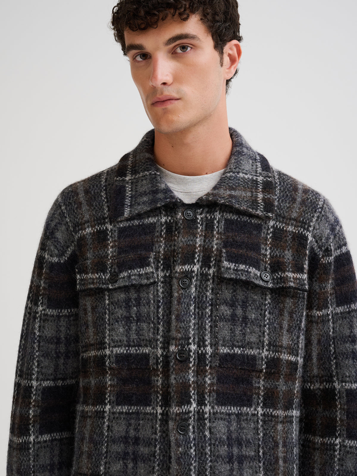 Check knit shirt