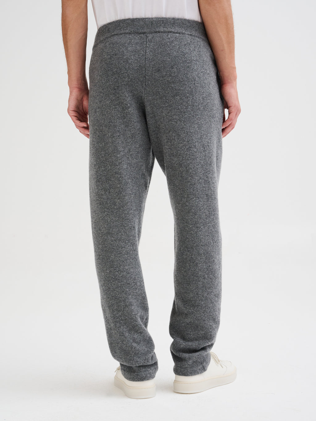 Knitted jogger trousers