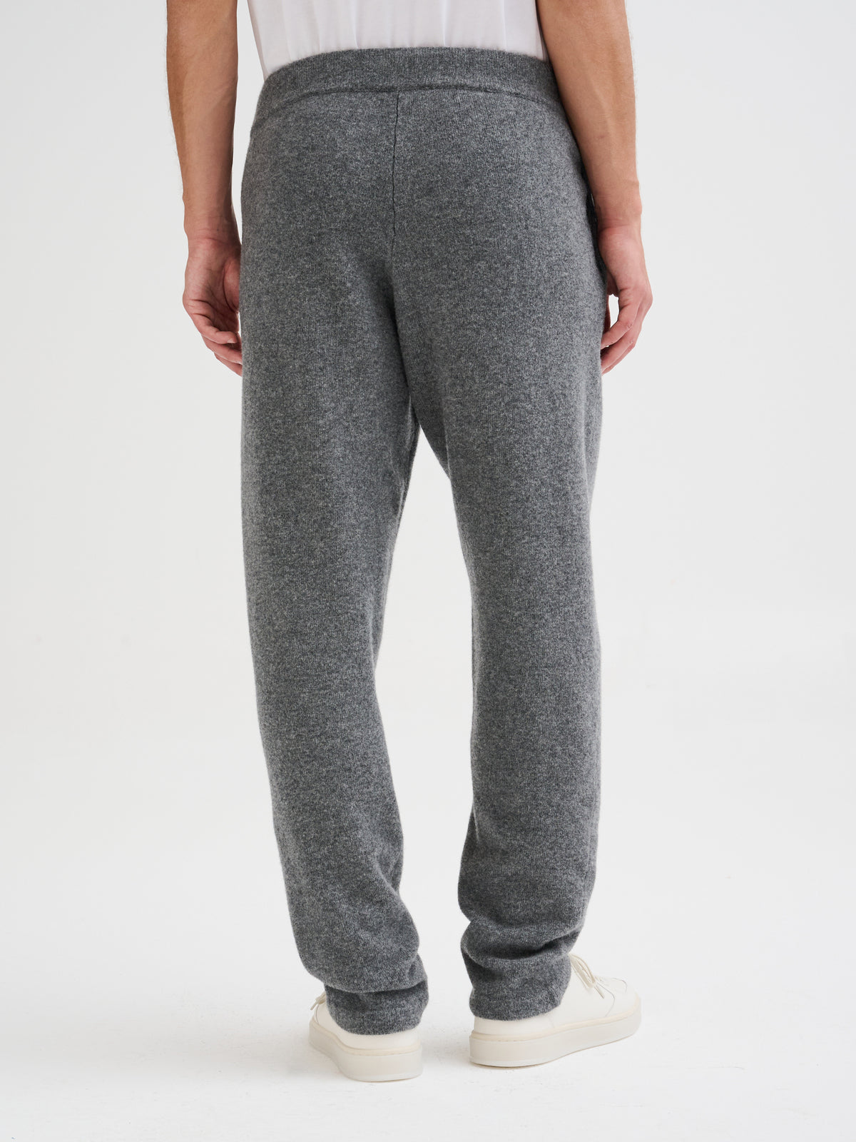 Knitted jogger trousers