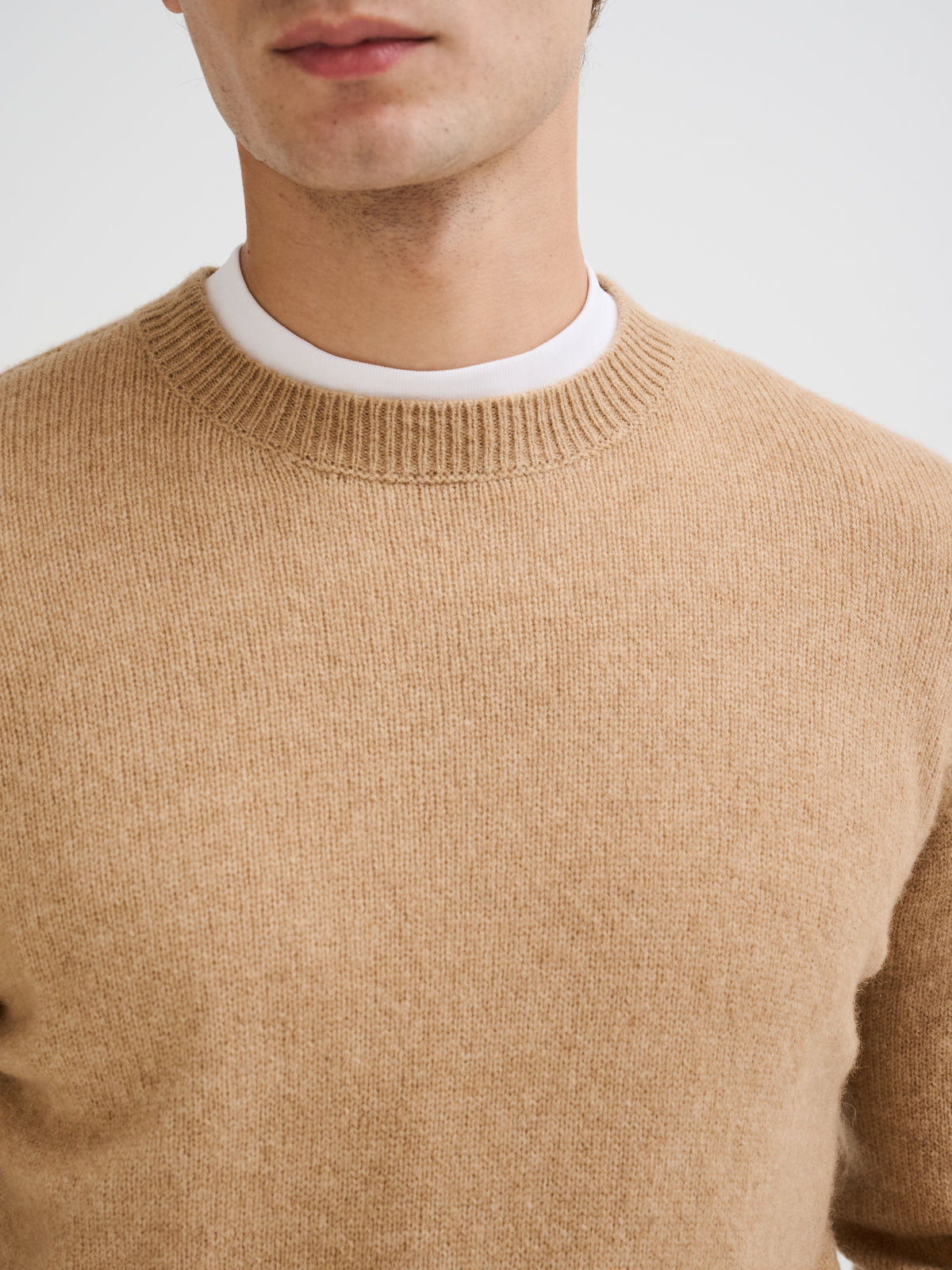 Camel wool sweater