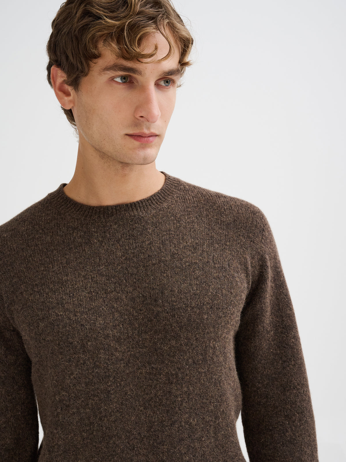 Camel wool sweater