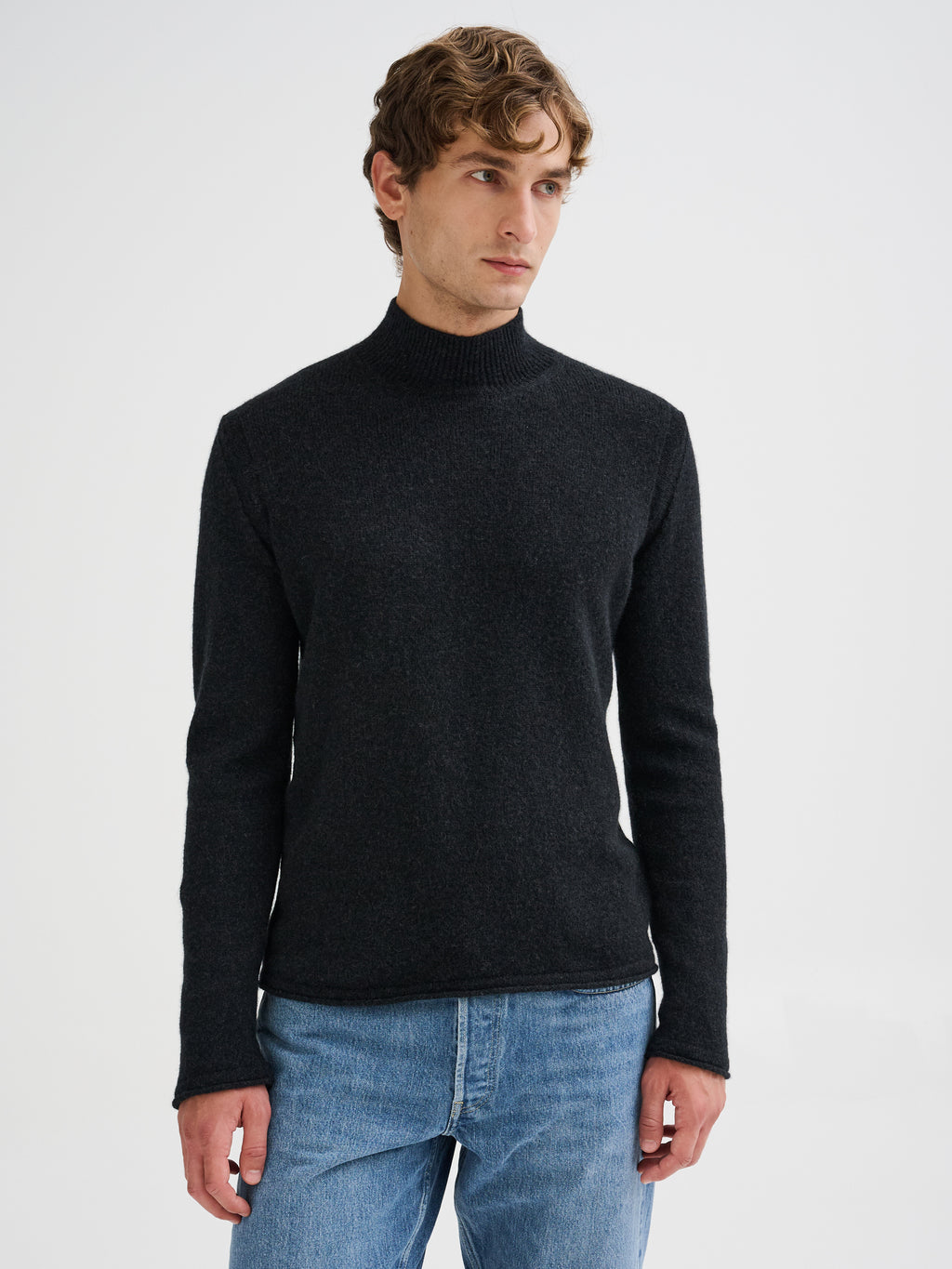 Camel wool mock-neck sweater