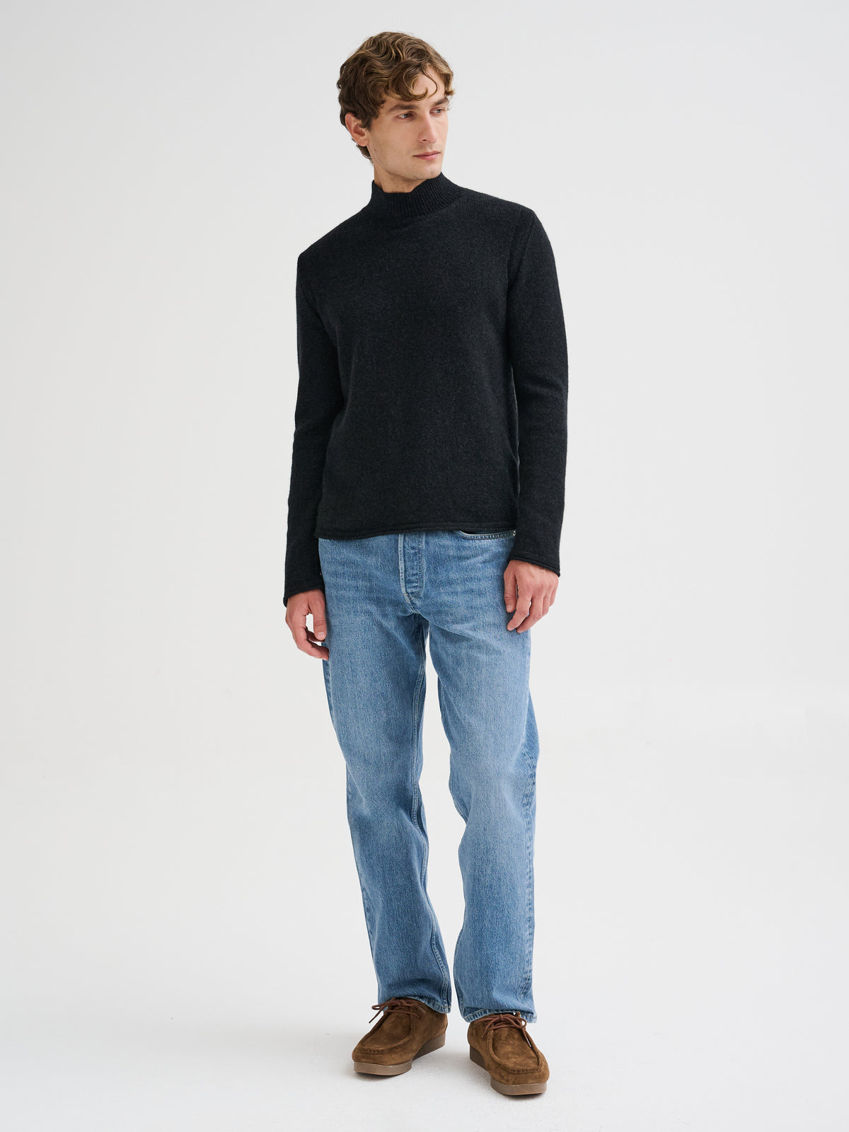 Camel wool mock-neck sweater