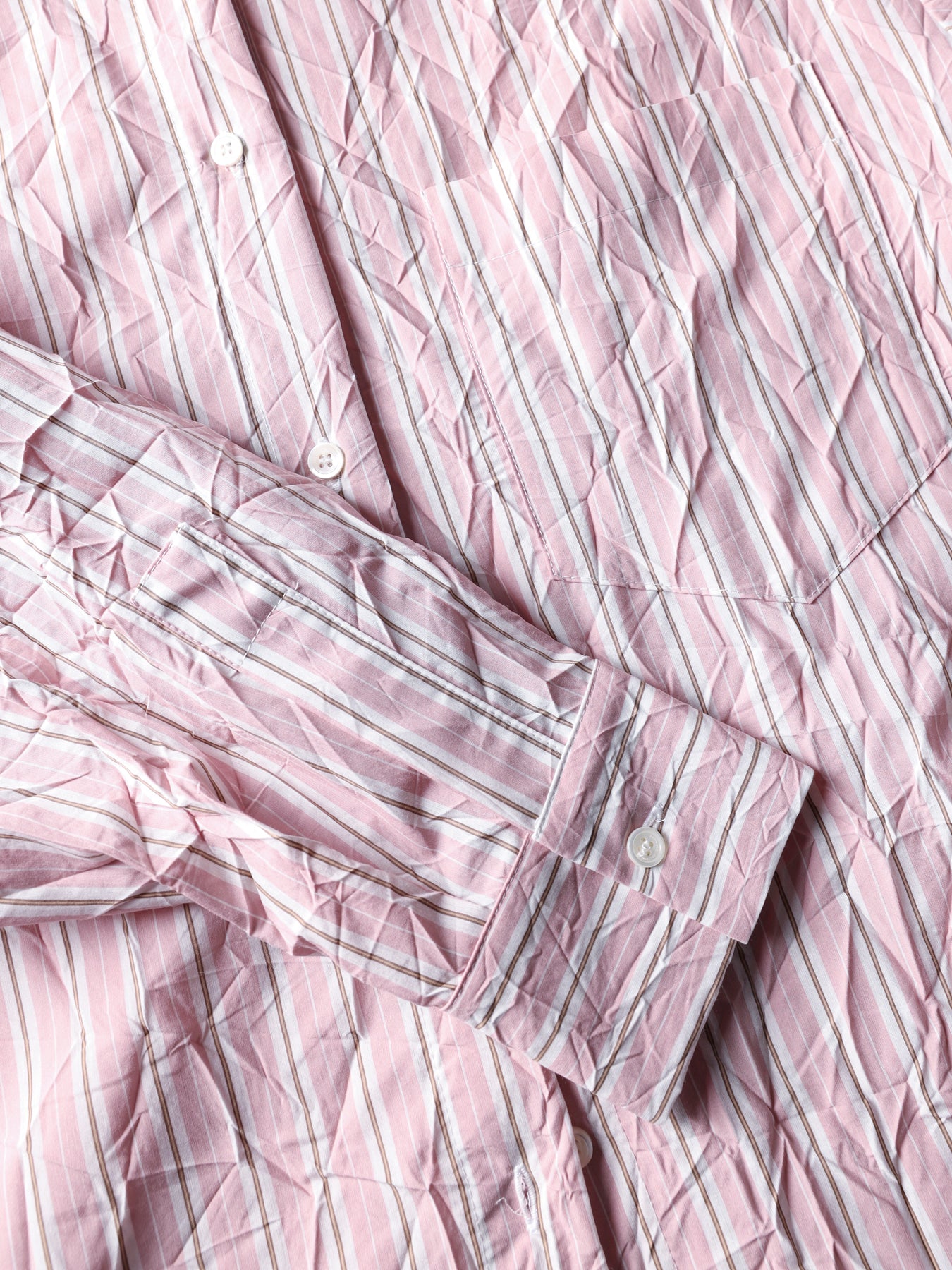 Oversized crinkled shirt