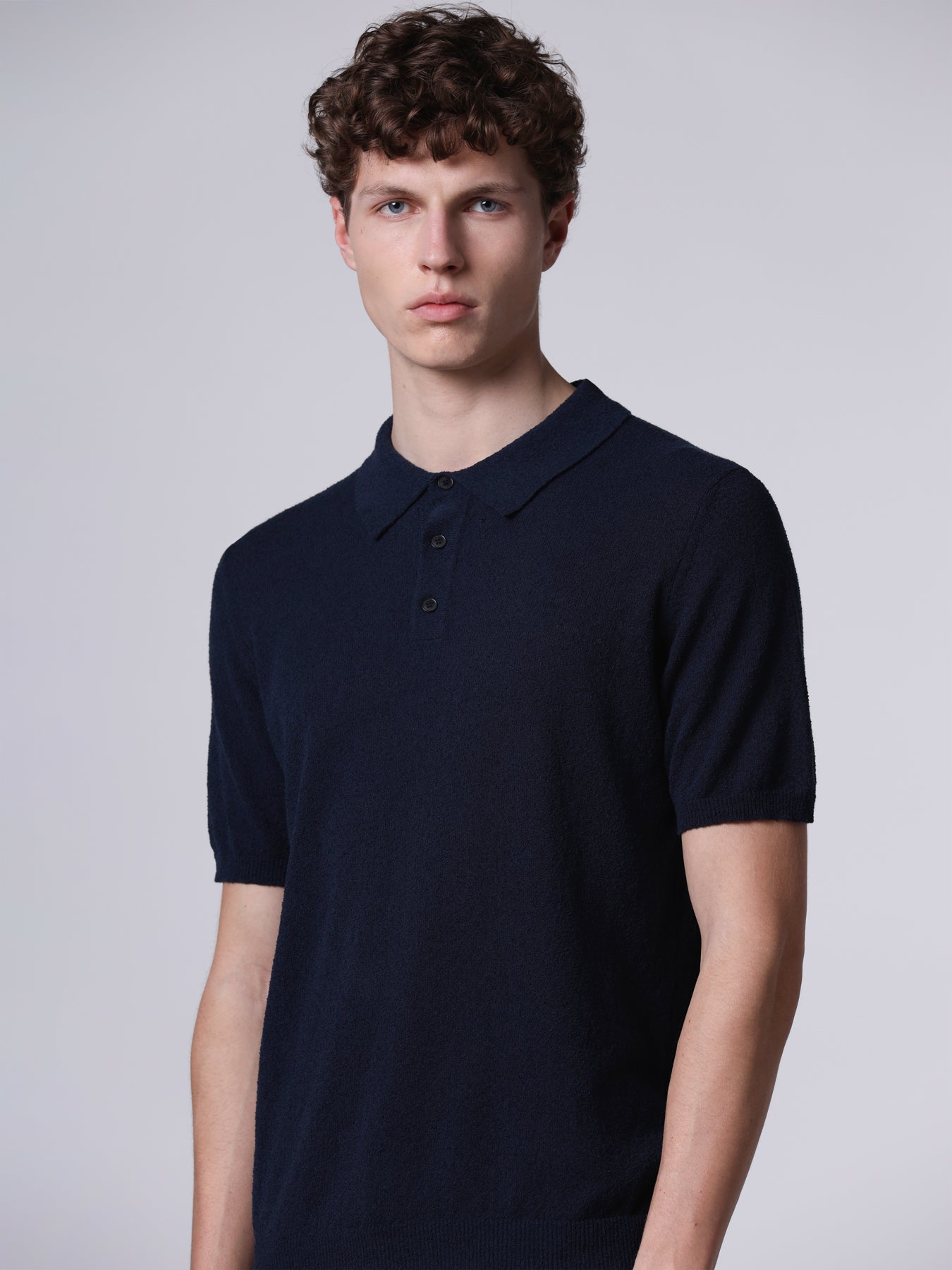 Spongy-texture t-polo