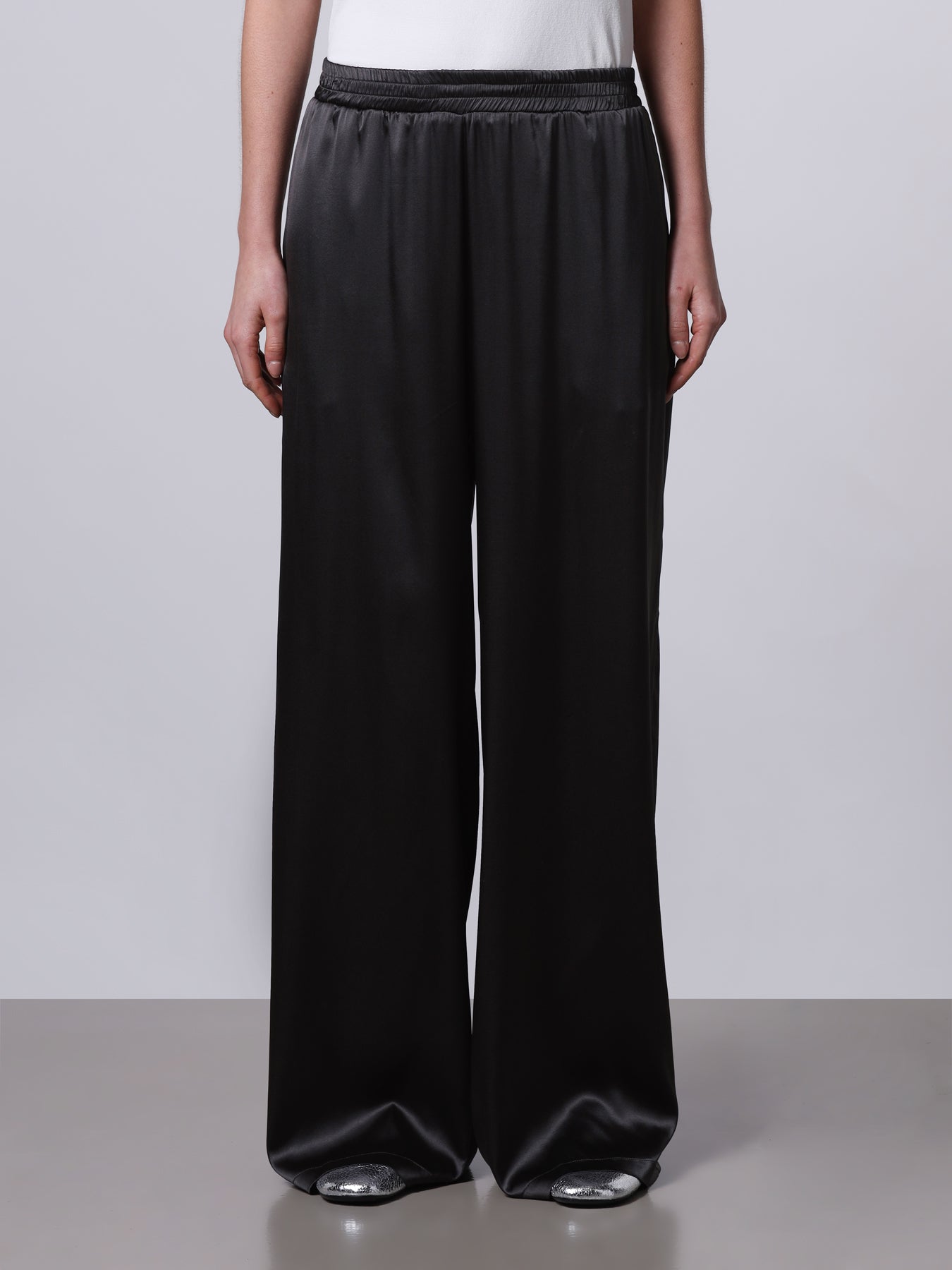 Wide silk trousers
