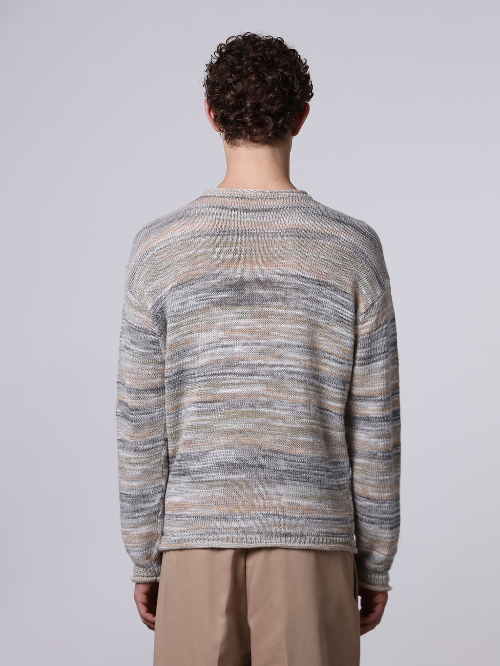 Linen sweater with pocket