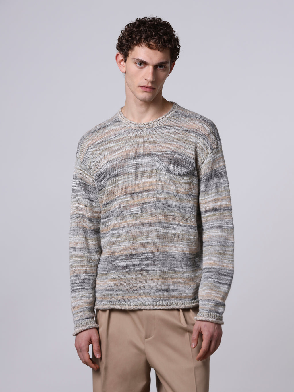 Linen sweater with pocket