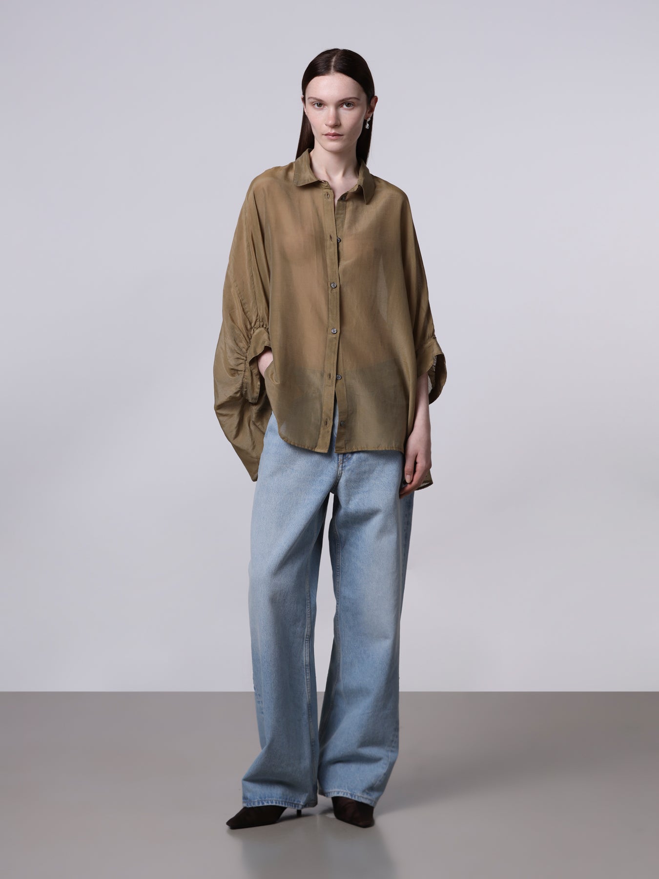 Short sleeves oversized shirt