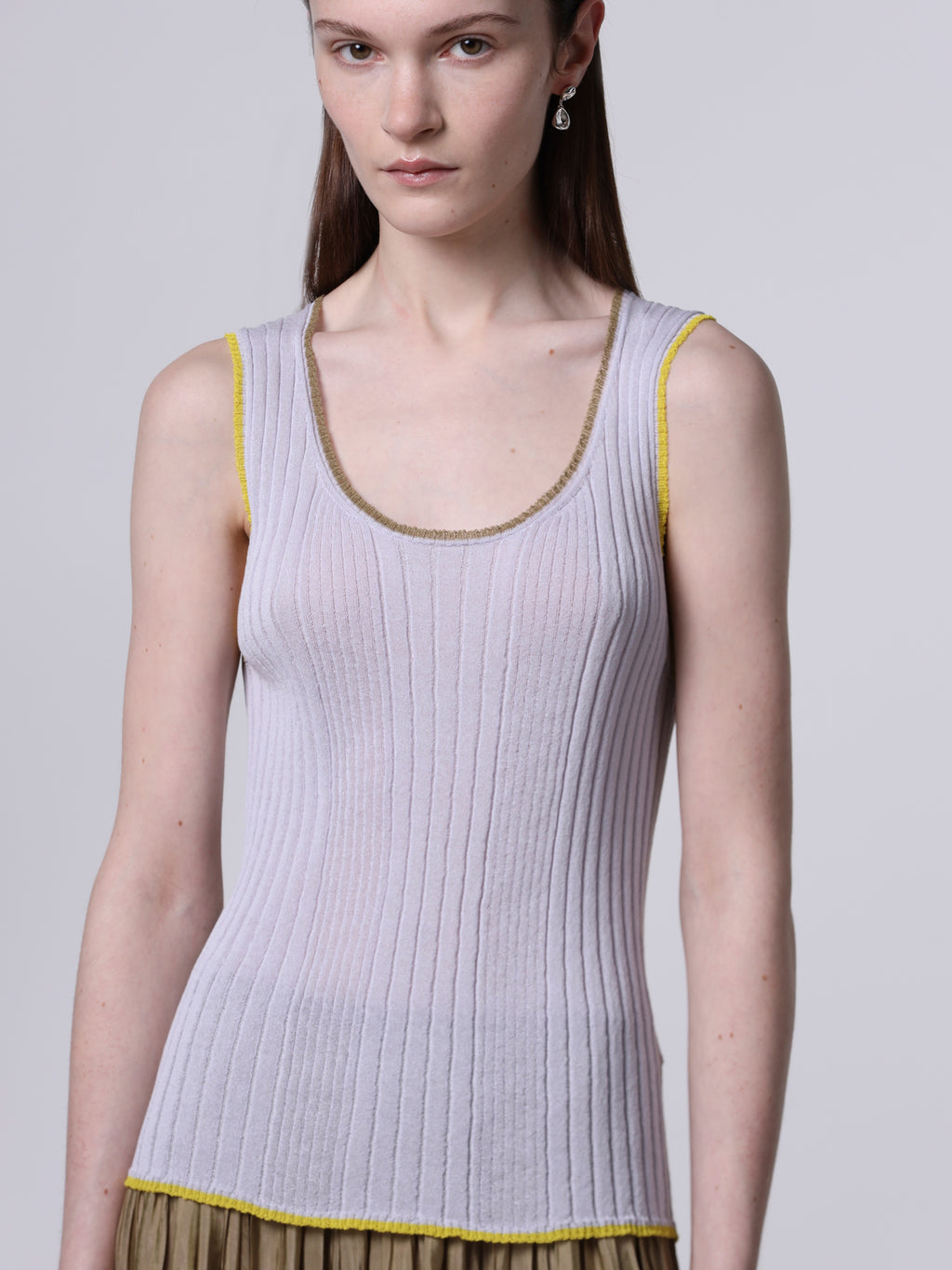Contrast-stitch ribbed top