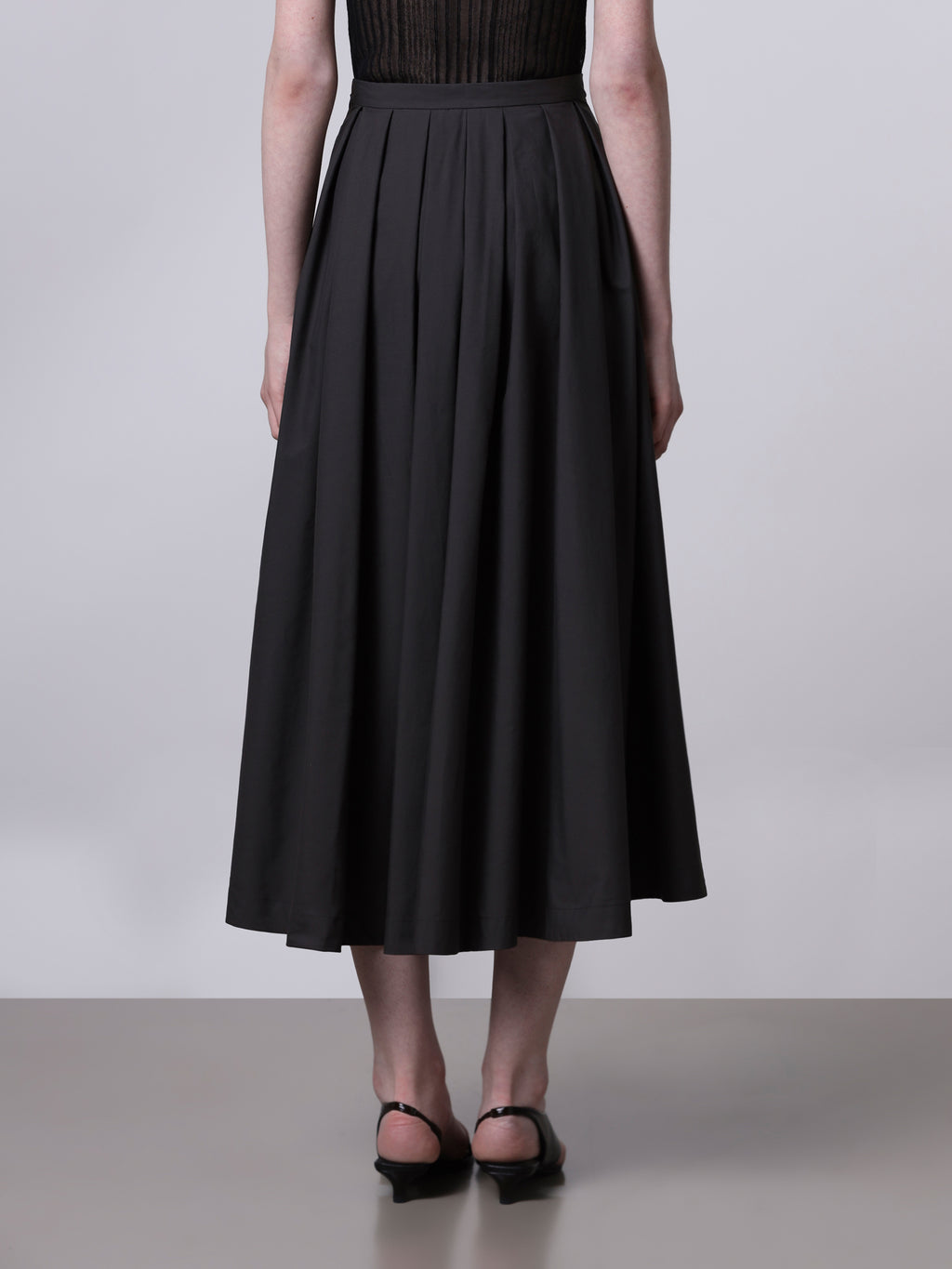 Gonna ampia a pieghe