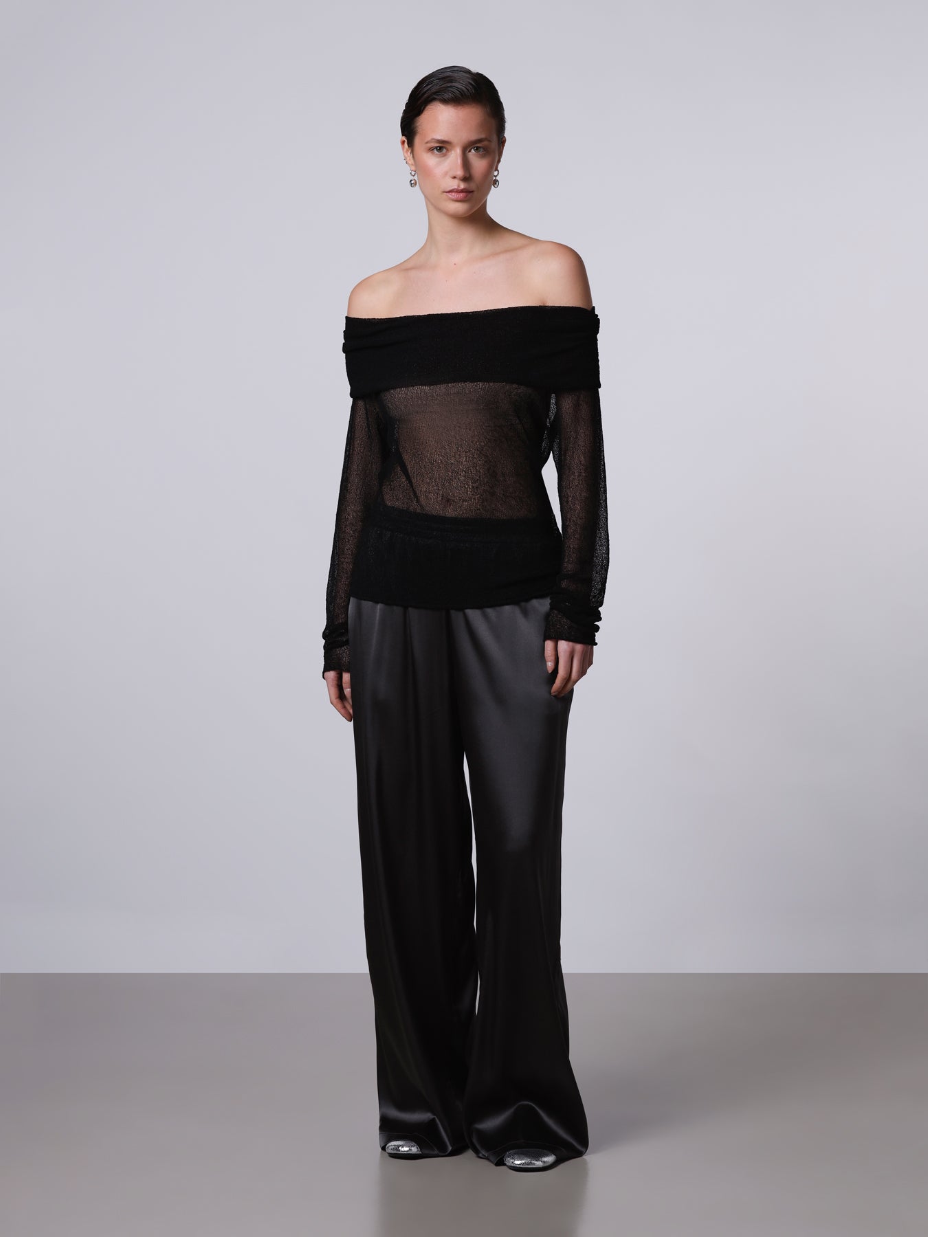 Openwork Lace-Effect off-shoulder