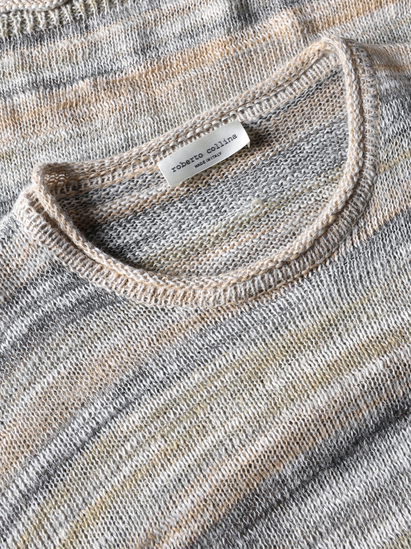 Linen sweater with pocket