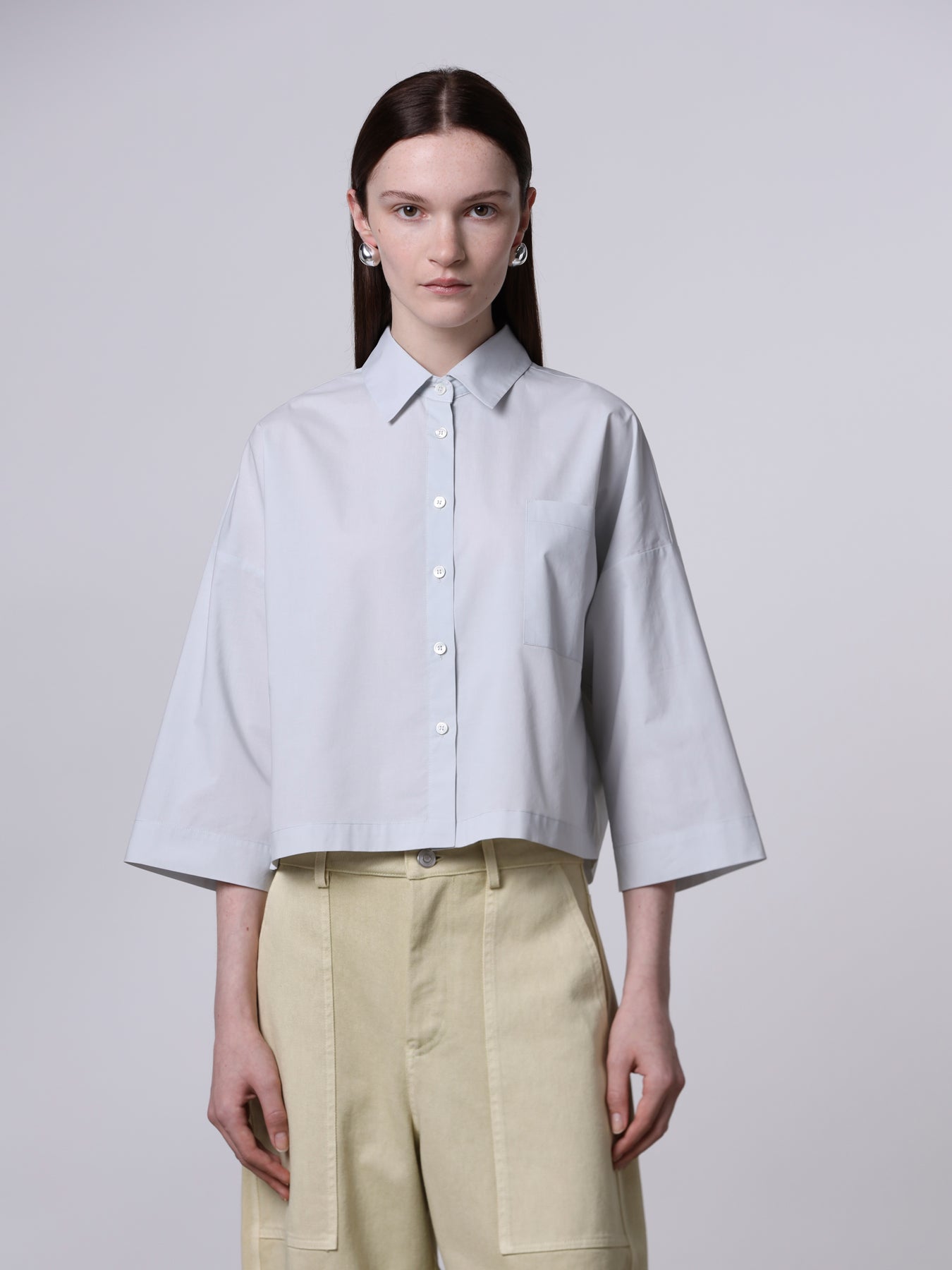 Cropped shirt